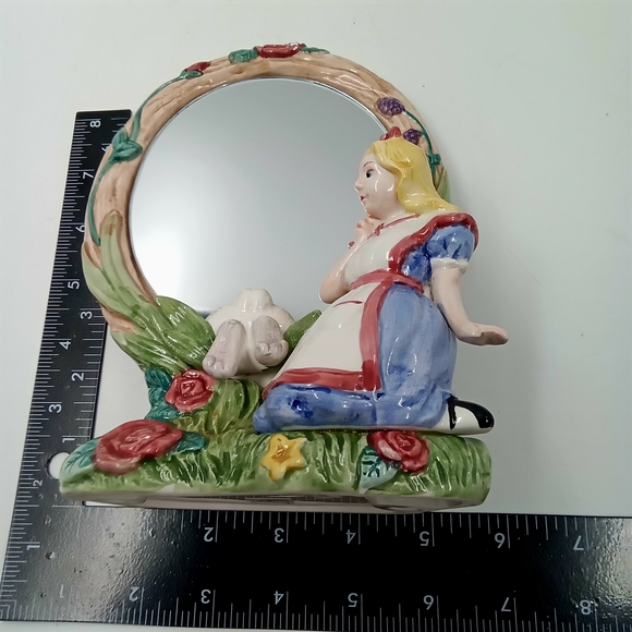 Vintage Disney" Alice in Wonderland Themed Mirror". - Picture 6 of 8